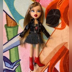 Bratz Twiins Valentina Doll